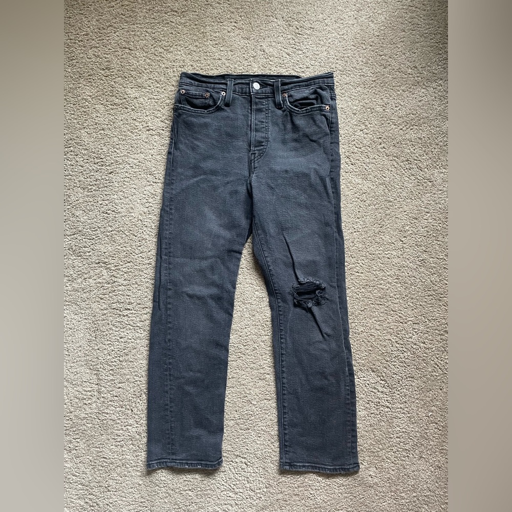 Levi’s Wedgie Straight Black Jeans size 29